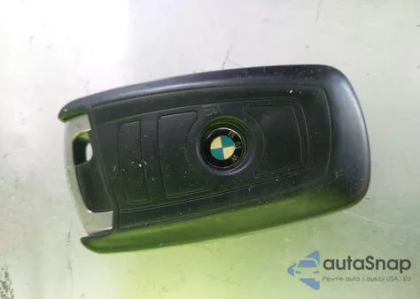 2011 BMW 750Li z USA, uszkodzony, nr VIN WBAKB8C54BCY66159